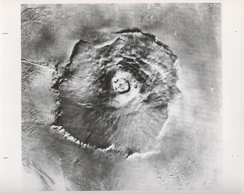 Illustration for article titled 15 Rare Images From NASA's First Decades of Space Exploration